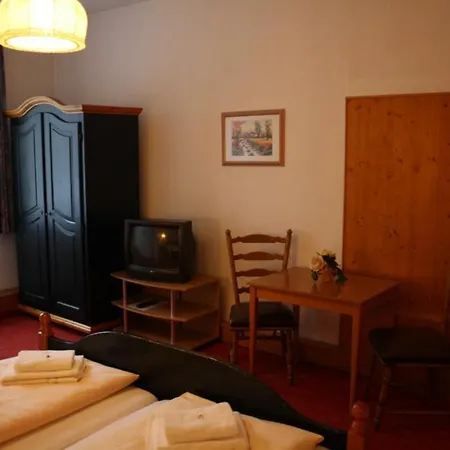 Guest house Hotel Braeustueberl Fussen