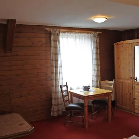 Hotel Braeustueberl
